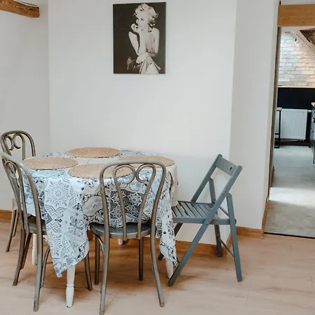 Rynek Wildecki 2-bedroom Apartament Poznań
